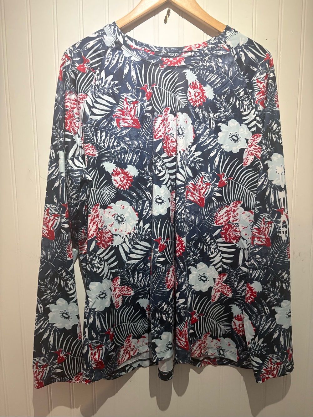 Womens 2X Navy Floral Long-Sleeve Top